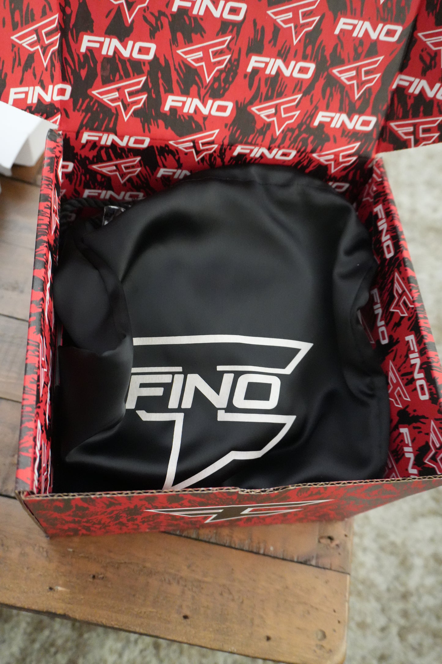 Faze Rug Fino Hats Diamond Pendant set